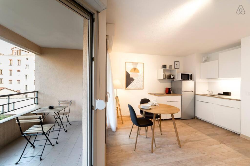 Part-Dieu Cocoon - Quiet - Balcony Ail Lyon Bagian luar foto